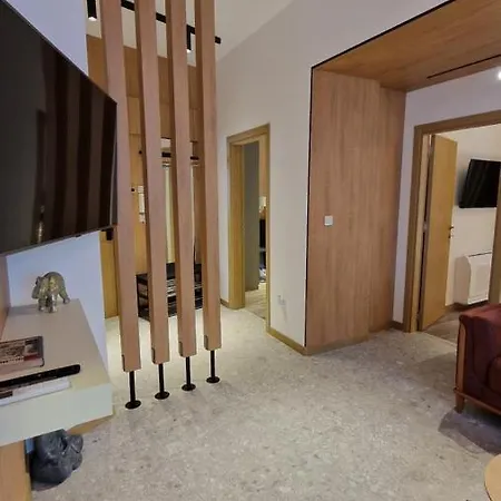 Fs - Family In The Center Of Várna