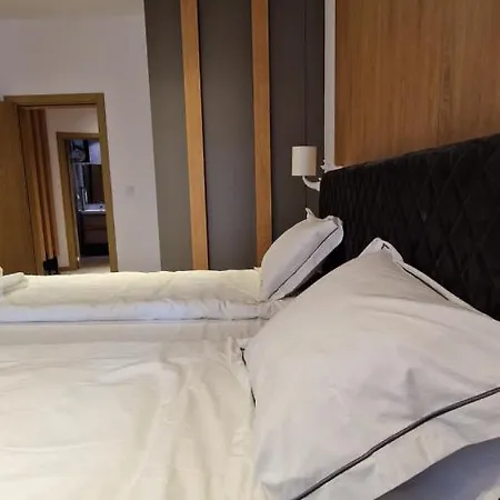 Fs - Family In The Center Of Apartman Várna