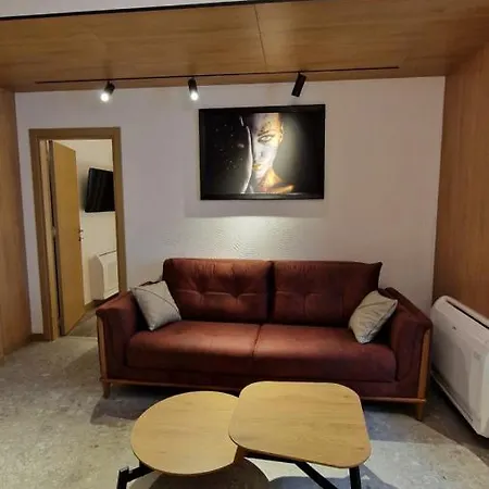 Fs Varna Central Deluxe 2-Bedroom Suite Near Sea Garden * Várna